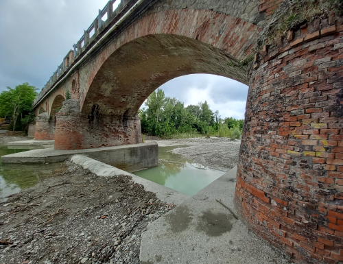 Manutenzione straordinaria a difesa del ponte di Via Fiagnano